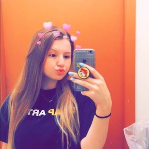 Meet your Posher, Kaelyn